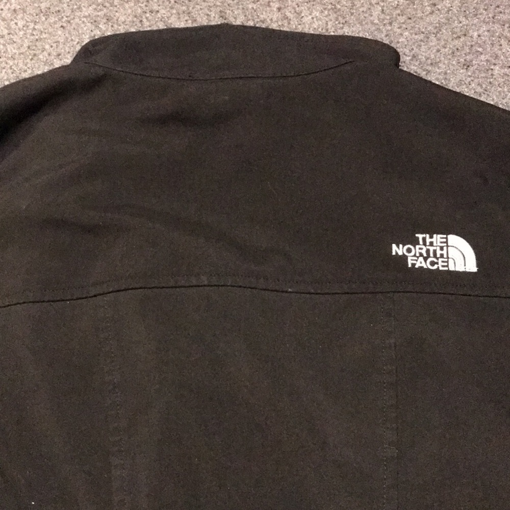 North face coat - Picture 3 of 4